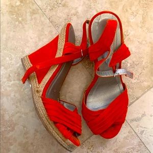 Qupid wedge sandals